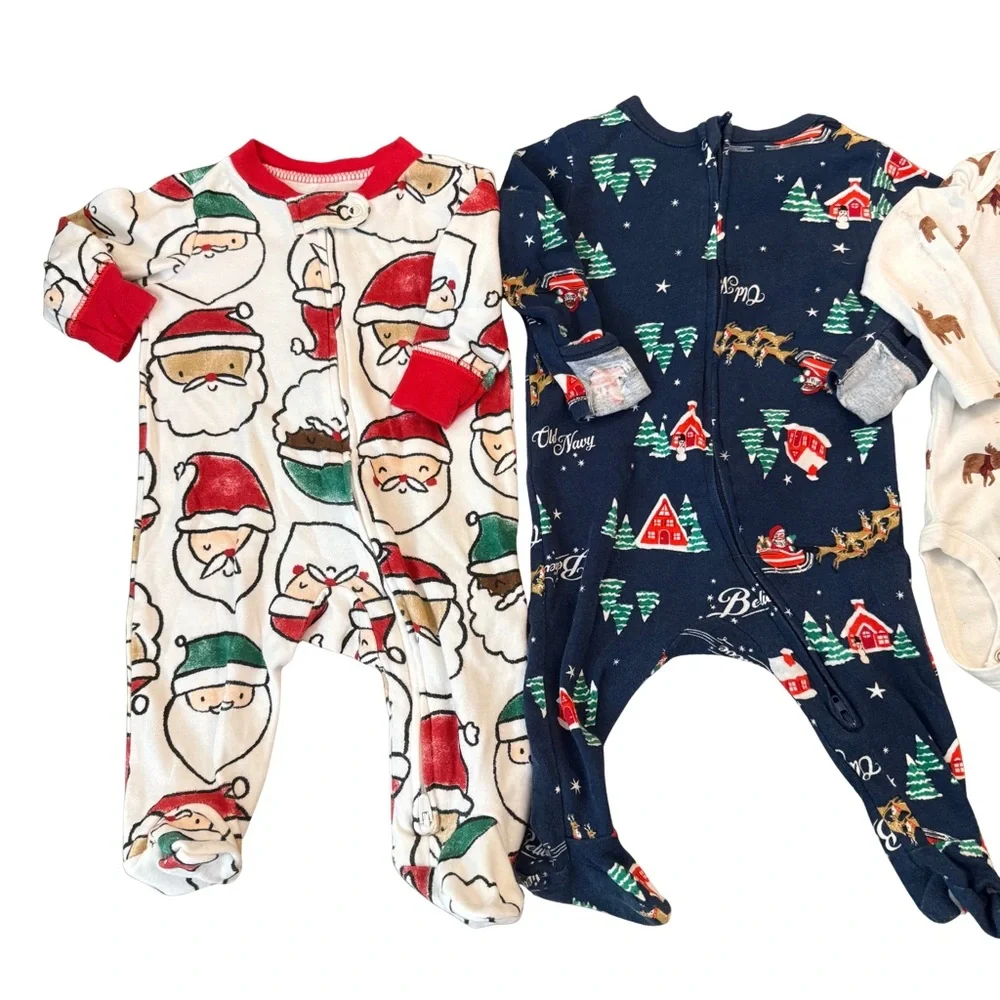 Old Navy Kids One Piece‎ Footies - Santa, Trees, Reindeer